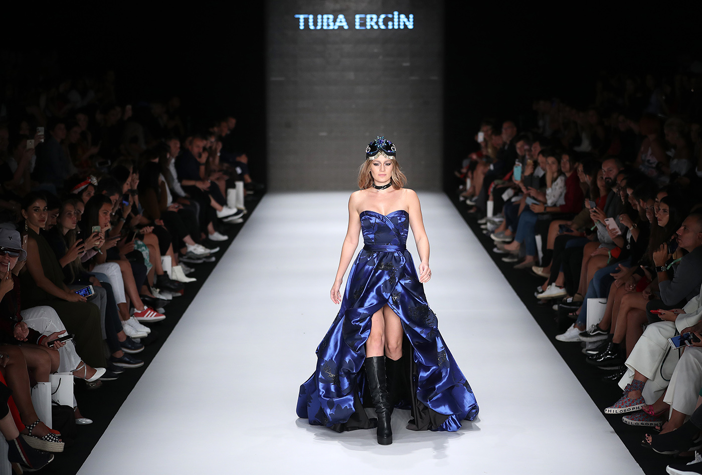 Tuba Ergin - Runway - Mercedes-Benz Fashion Week Istanbul